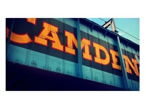 Camden Central - Boutique Apartment Лондон Екстер'єр фото